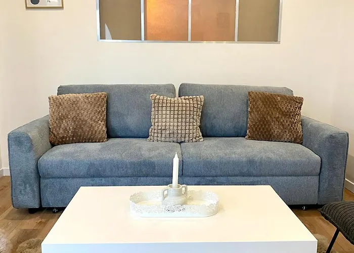 Center Terrasse Alphonse * Ντιζόν